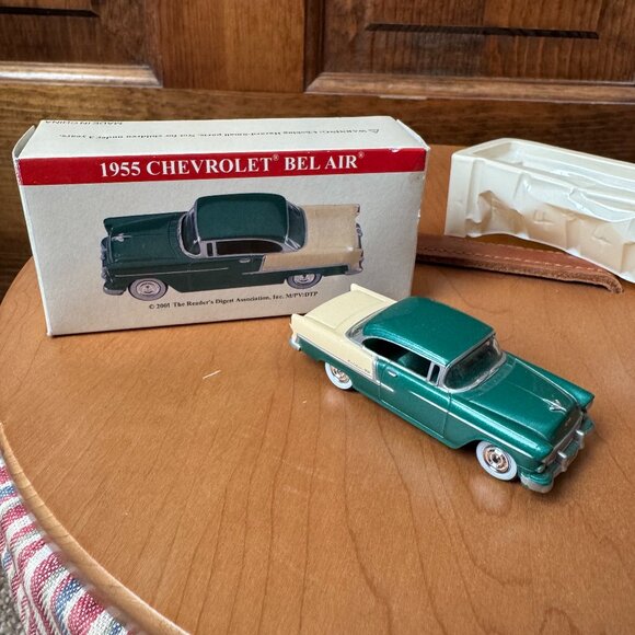 Reader's Digest Association - 1955 Chevrolet "Bel Air" Green & Cream Diecast Car - Picture 1 of 12